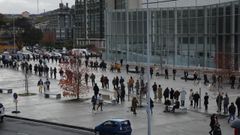 Colas para recibir la tercera dosis de la vacuna contra el covid en ExpoCoru�a.