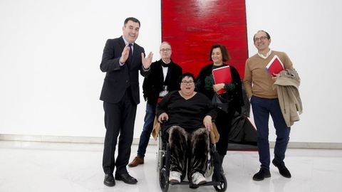 �ngela de la Cruz en la inauguraci�n de su exposici�n �Homeless�.