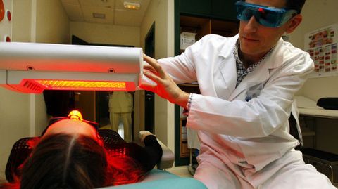 Tratamiento de cncer de piel en el hospital de Barbanza