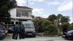 La Guardia Civil, en la casa, el d�a en que apareci� el cad�ver