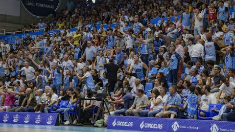 La afici�n del Breog�n podr� acercarse a los jugadores para que le firmen la camiseta este mi�rcoles en Lugo