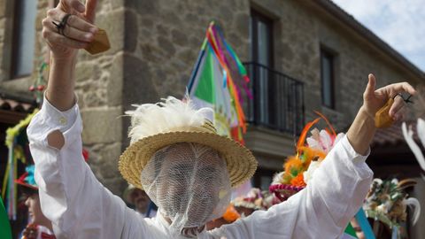 La figura del Carolo es una de las caractersticas del entroido de Samede