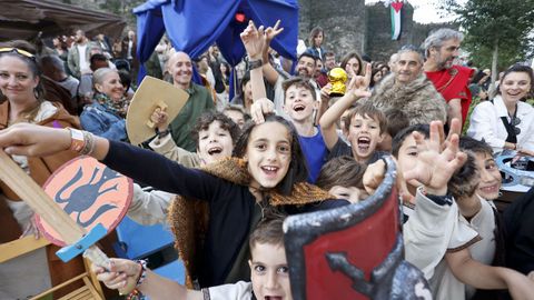 Pblico en el desfile del Arde Lucus