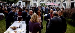 Antes de la entrega de premios se realiz� un c�ctel de recepci�n a los asistentes. 