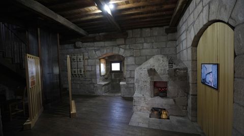 En el interior del castillo de Castro Caldelas hay un museo etnogrfico