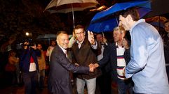 La pegada de carteles, en fotos