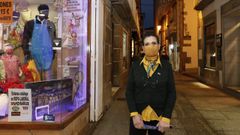 Susana Larra�aga en imagen de archivo junto a su tienda