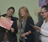 Treinta ribeirenses concluyeron con �xito un curso de empleadas en el servicio dom�stico, a cuya clausura acudi� Esther Pati�o. 
