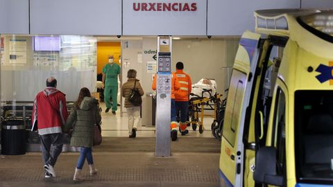 La afluencia a urgencias en el Hospital A Coruña subió en la última semana un 33 %