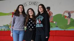 De izquierda a derecha, �ngela Monteagudo, Andrea Mar�a Lourido y Alba Fornos