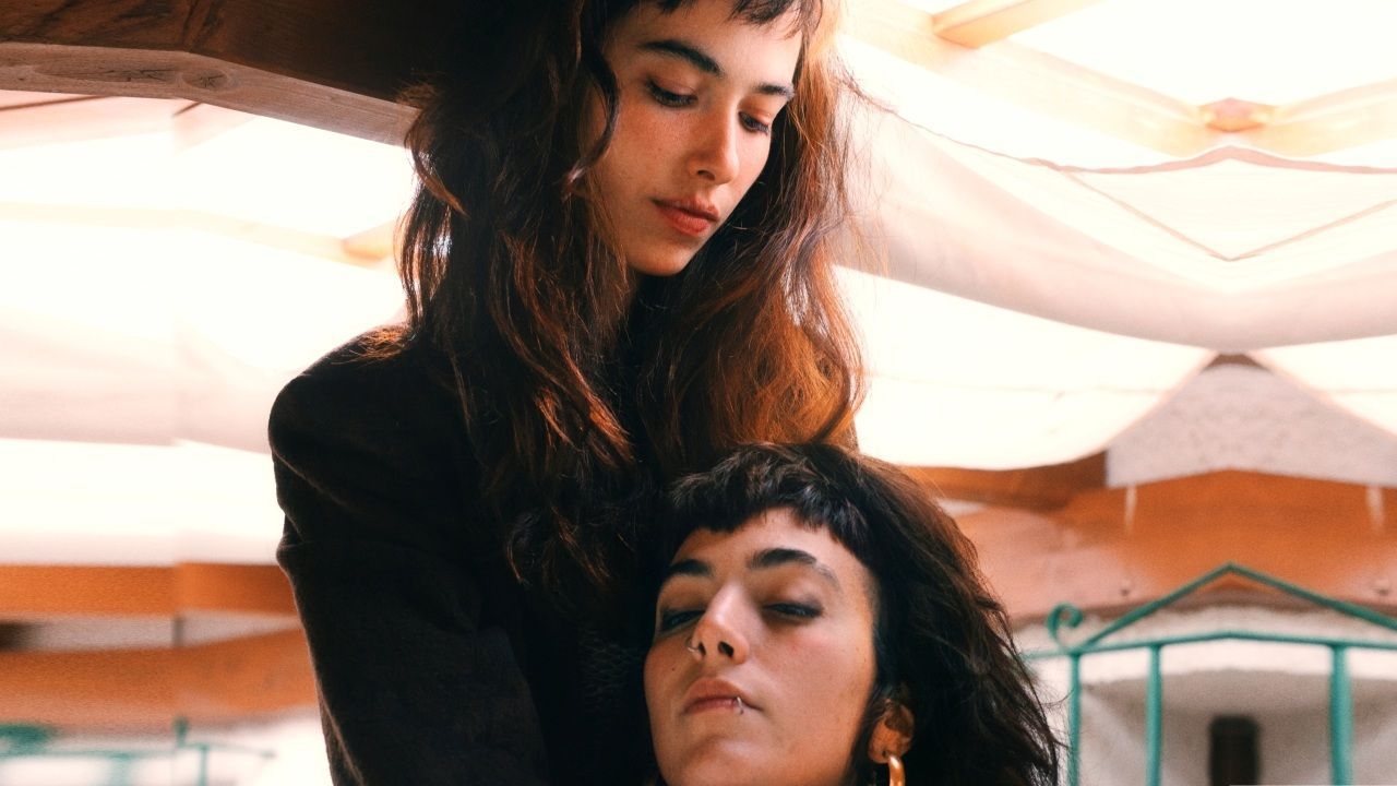 Nietas de Charli y María Rodés en el Sinsal en Vigo