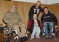 Adolfo L�pez, Manuel R�os, Mart�n Varela -en pie- y Albert Llovera, ayer el F�rum Carballo. 