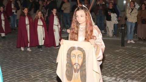 Desenclavo y procesi�n del Santo Entierro en Boiro