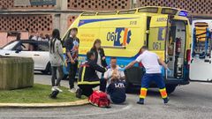 Los medios atendieron a la mujer en el punto y luego fue trasladada al hospital.