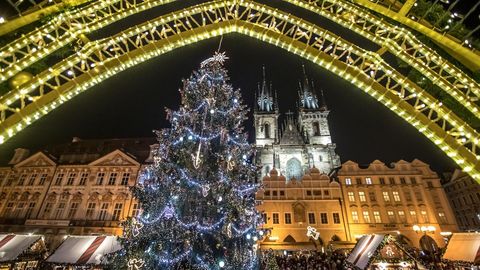 ILUMINACIÓN NAVIDEÑA EN PRAGA