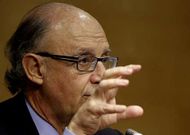 Montoro dice que sab�a que la medida iba a suscitar la pol�mica, como as� ha sido.
