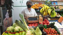 Frutas y verduras de proximidad estaban presentes este martes en la plaza de abastos de Lugo