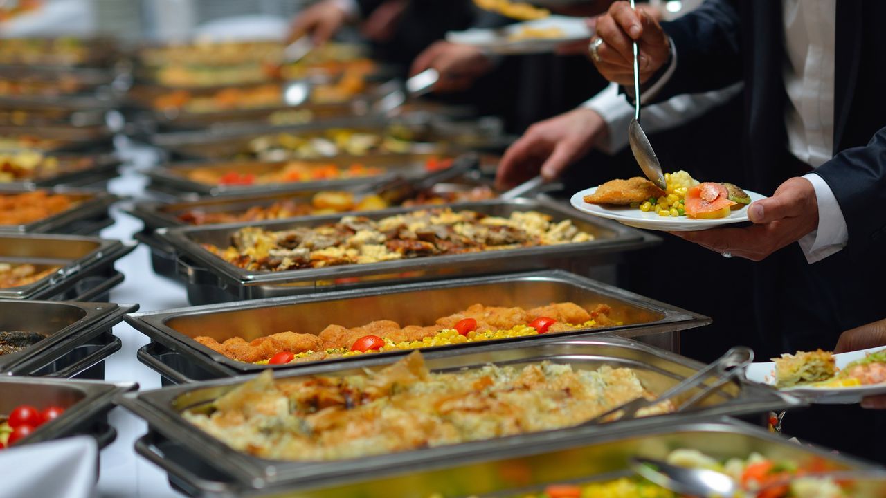 Salmonella confirmed in 40 people after wedding meal in Benalmádena