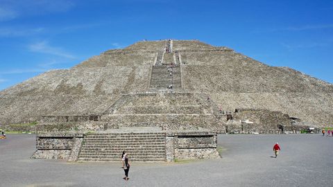 La Pir�mide del Sol en Teotihuacan.