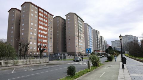 En primer trmino,bloquede la avenida del Mar donde se encuentran varias de las viviendasque ofertar Defensa.