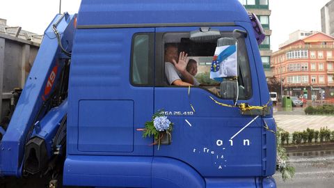 PROCESION DE  VEHICULOS EN HONOR A SAN CRISTOBAL