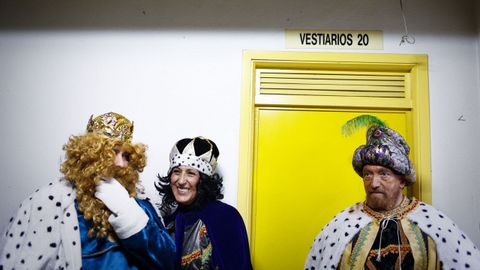 Cabalgatas de Reyes de Ourense.Verín también recibió la visita de sus majestades de Oriente antes de comenzar su reparto de regalos