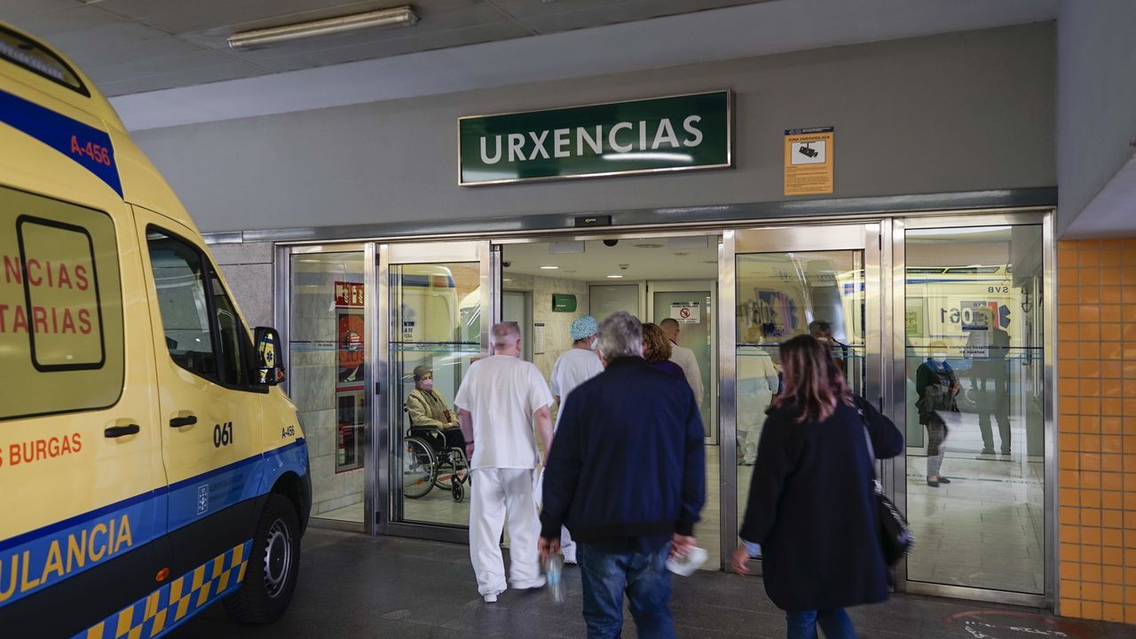 Herido un obrero al caer de la plataforma de un camión en la calle Río Bubal de la ciudad