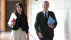 La conselleira de Vivenda, Mar&iacute;a Mart&iacute;nez Allegue, y el presidente de la Xunta, Alfonso Rueda.