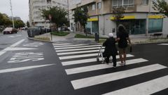 Cambio de pasos de peatones en Avenida Gran Canaria con calle Colombia.