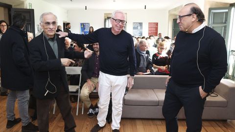 Xerardo Est�vez, David Chipperfield y Alfonso Salgado, antes de iniciar la conferencia