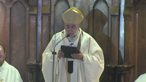 El Arzobispo de Oviedo, Jes�s Sanz Montes, en Covadonga