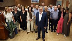 Manuel Barreiro, homenajeado por el PSOE, rodeado de hist�ricos como Band�n, P�rez Call�n o Suso Paz.
