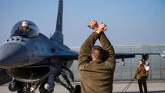 Avin de combate F-16