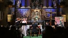 Actuación del ensemble de Alberto Miguélez Rouco Los Elementos en la basílica de San Martiño de Foz.