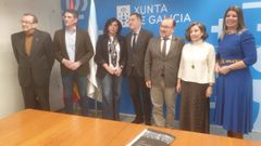 De izquierda a derecha, el secretario xeral de Universidades, Jos� Alberto D�ez de Castro; el delegado territorial de la Xunta, Javier Arias; la vicepresidenta del Parlamento Elena Candia; el conselleiro Rom�n Rodr�guez; el rector Antonio L�pez; la delegada para el Campuis Terra, Elvira L�pez, y la jefa territorial de Educaci�n, Ciencia, Universidades e Formaci�n Profesional, Sagrario N��ez.