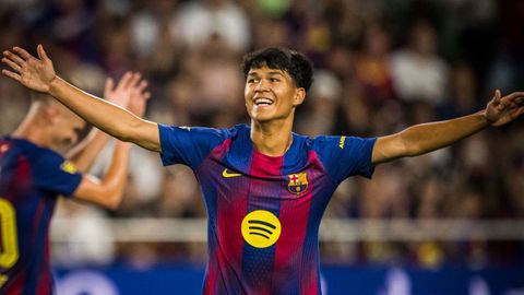 Dro Fernndez hizo la pretemporada con el primer equipo del Barcelona y ha seguido a las rdenes de Hansi Flick desde entonces.