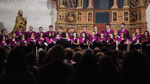 El coro que dirige el msico viveirense actuar este domingo en la sala principal de la Filarmnica de Berln