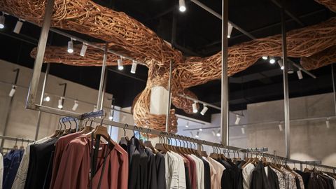 Nueva tienda de Adolfo Domnguez, en la calle del Paseo de Ourense