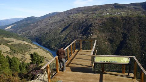Mirador de A Capela, en el can del Sil