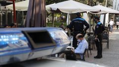 Control policial por las terrazas de la ciudad