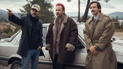 O realizador vigu�s Guillermo de Oliveira d� indicaci�ns a Pepe Lorente e Iv�n Marcos durante a rodaxe de �A morte nos teus ollos�. 