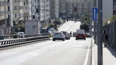 El carril exterior de este tramo de Romero Donallo se eliminar� para introduir un itinerario ciclista, al igual que en la calzada de subida