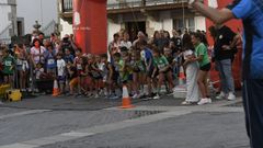 Carrera infantil de Vilalba, incluida en la carrera nocturna del San Ram�n. 