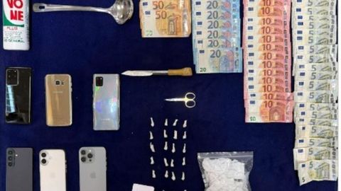 Dinero y droga incautados en Avil�s