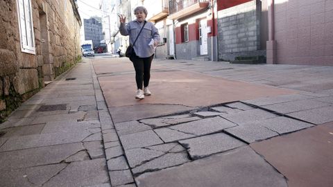 DESTROZOS Y DENUNCIAS EN LA CALLE ROMERO ORTIZ