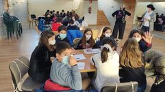Primera reuni�n en la Casa da Cultura de Bertamir�ns del foro de participaci�n infantil.