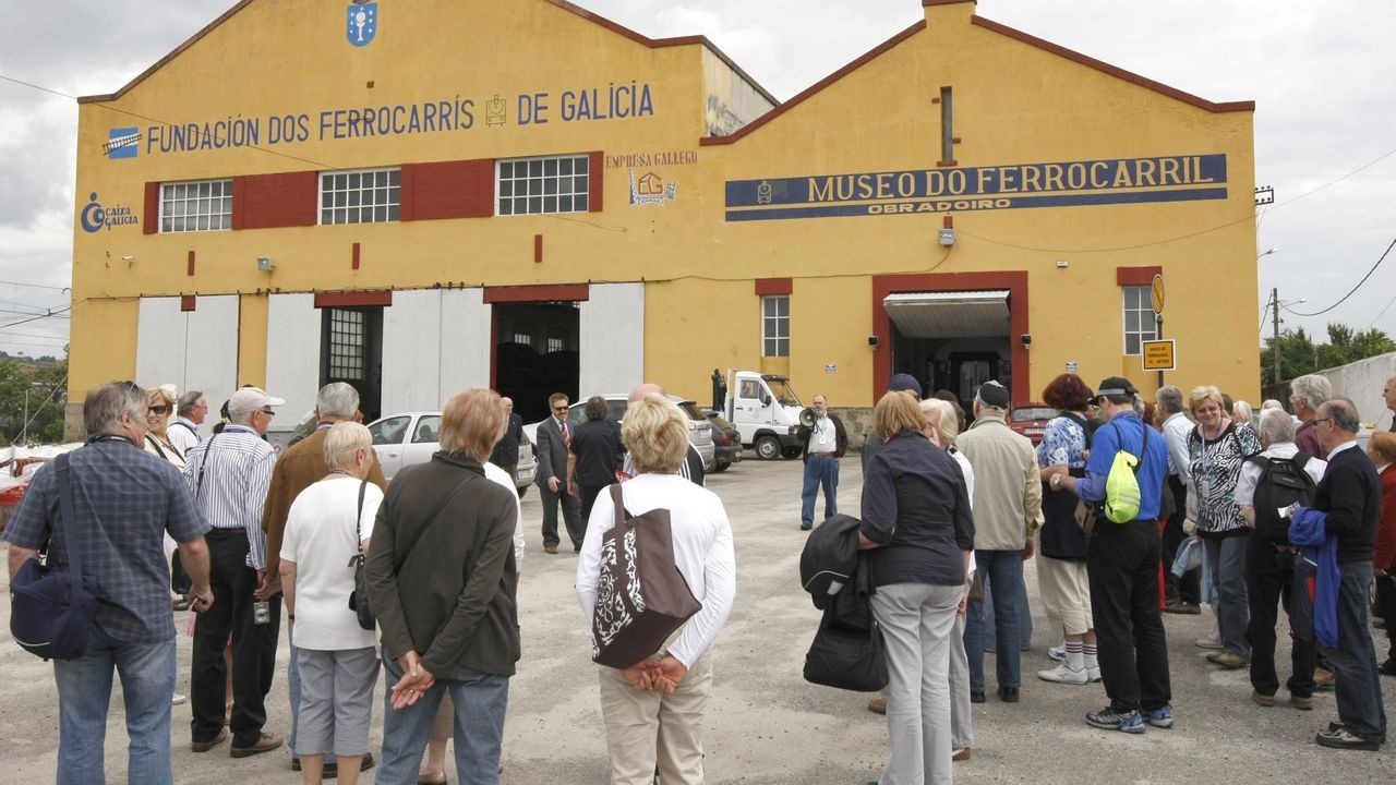 La Diputación manifiesta su «compromiso» con el Museo do Ferrocarril de Galicia
