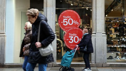 Las rebajas de enero vuelven acompa�adas un a�o m�s de un aumento del paro en la zona