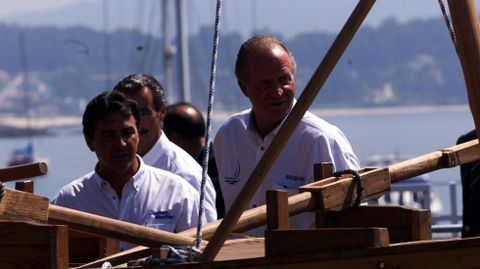 Juan Carlos I en la presentacin de la regata Sardina Cup en Sanxenxo, ao 2000