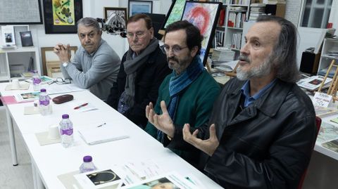 Cabeza Quiles, Santi Pazos, Xos� Antonio Andrade e Miguel Anxo Fern�n, o xoves na presentaci�n en Espiral Maior da nova obra��Defuntos e santos inocentes�